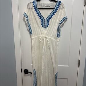 Vineyard Vines White Beach Coverup